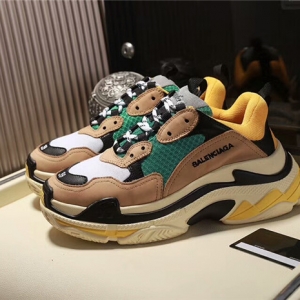 Balenciaga Tênis 'Triple S' Balenciaga Grandes Grifes