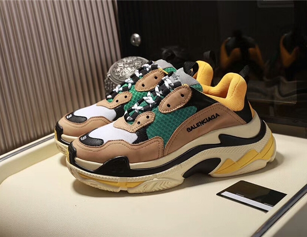 Balenciaga Tênis 'Triple S' Balenciaga - Imagem 6