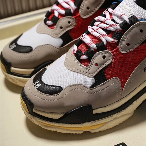 Balenciaga Tênis 'Triple S' Balenciaga - Imagem 4