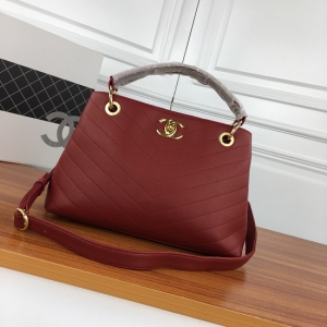 chanel bolsa size guide