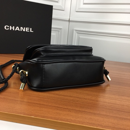 chanel bolsa man