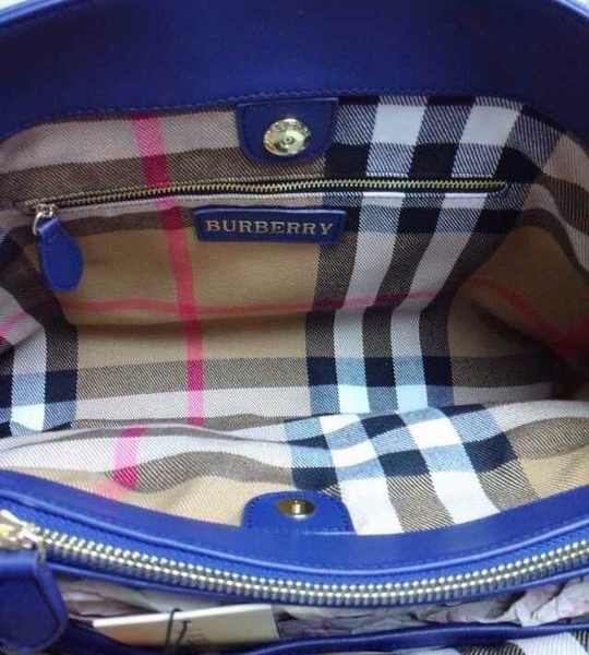Bolsa Couro Azul Burberry - Imagem 6