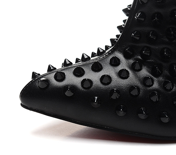 Bota Cano Baixo Couro Christian Louboutin - Imagem 3