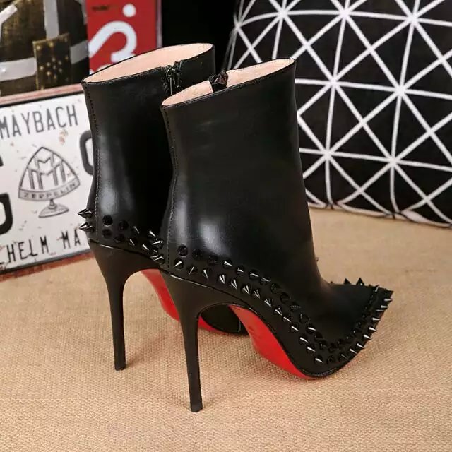 Bota shop louboutin feminina