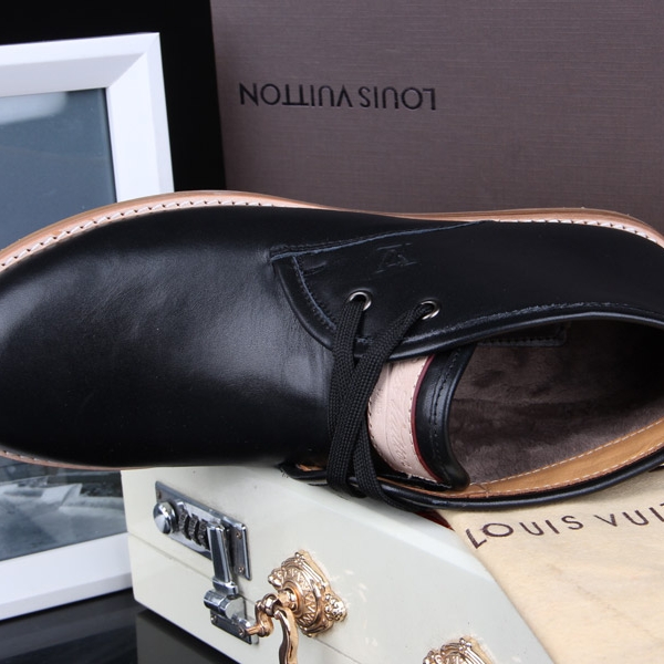 Bota de Couro Louis Vuitton - Imagem 2