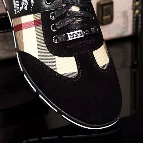Burberry Tênis Couro Xadrez - Imagem 4