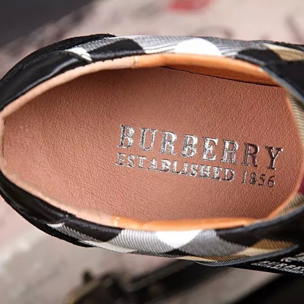 Burberry Tênis Couro Xadrez - Imagem 5