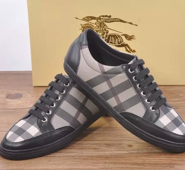 Burberry Tênis de Couro Burberry - Imagem 3