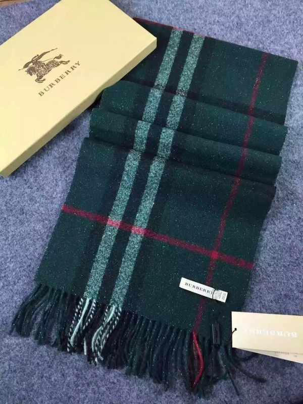 Echarppe burberry shop