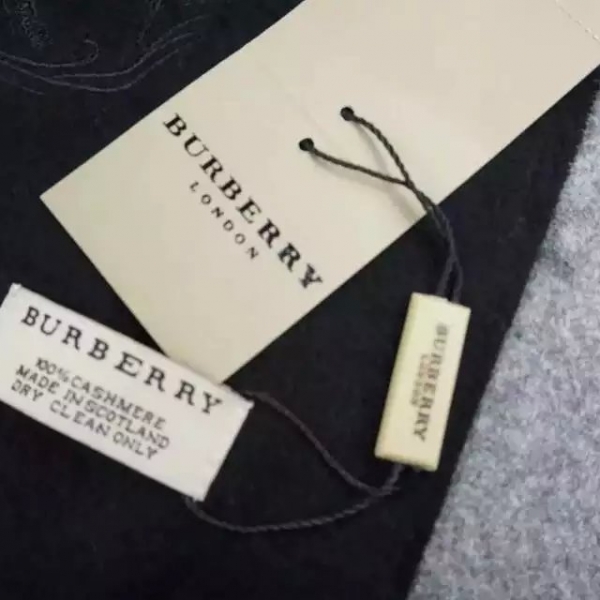 Cachecol Echarpe Burberry - Image 3