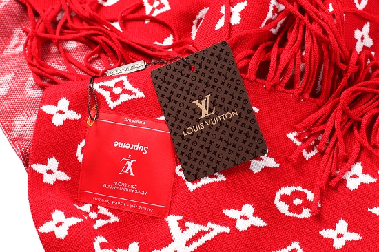 Cachecol Louis Vuitton x Supreme - Grandes Grifes