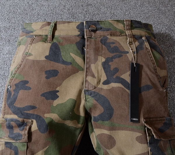 Calça Amiri camuflada - Image 6