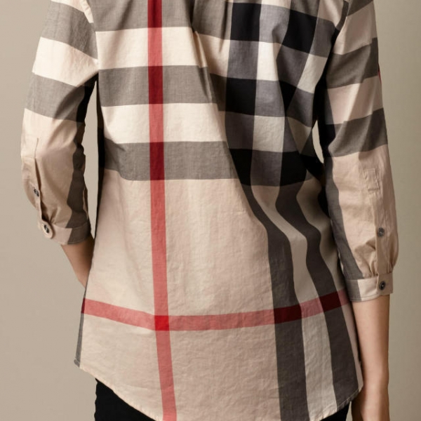 Camisa Fem. Burberry - Imagem 3