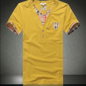 Camiseta Gola V Burberry