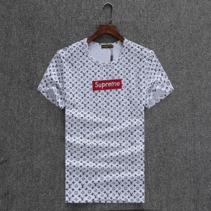 Camiseta Louis Vuitton x Supreme