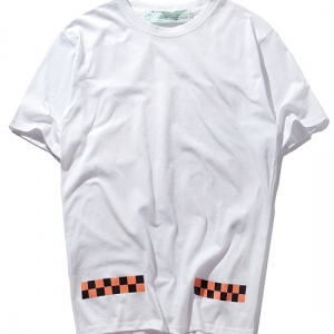 Camiseta com estampa Off White