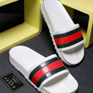 Chinelo Gucci