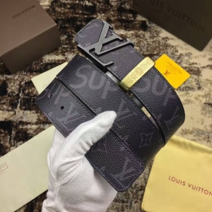 Cinto Louis Vuitton x Supreme Monograma