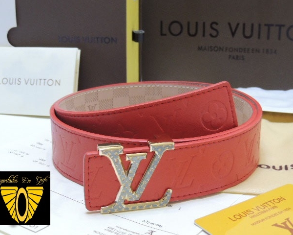 Cinto Vermelho de Couro Louis Vuitton - Imagem 2