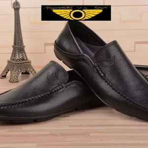 Mocassim de Couro Emporio Armani