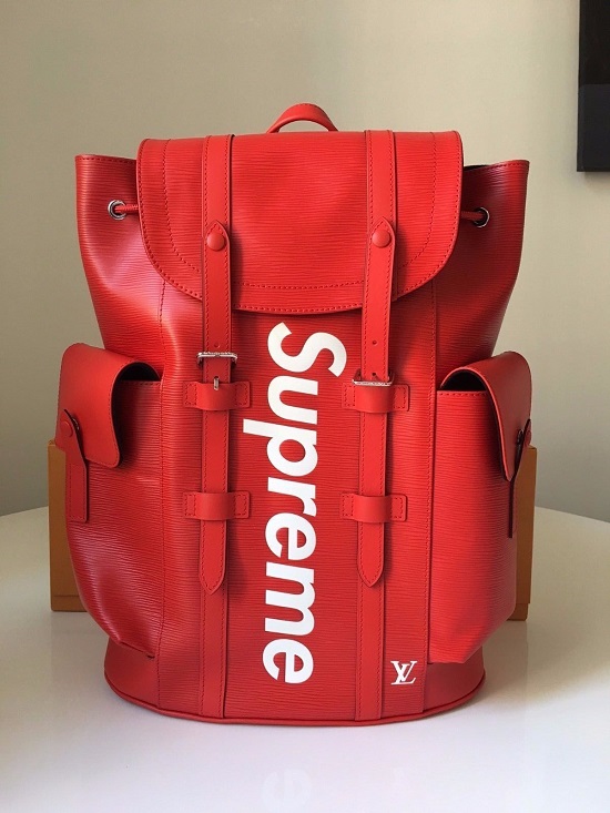 Mochila Supreme x Louis Vuitton Christopher Vermelho