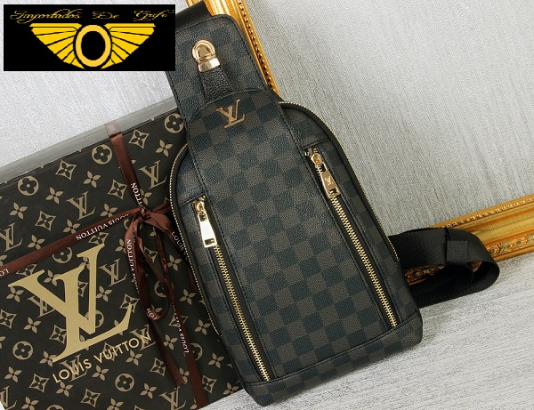 Pochete Louis Vuitton M47644 - Comprar em GVimport