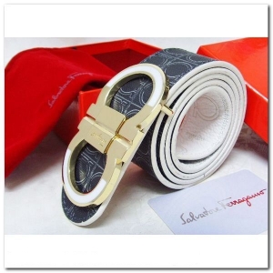 Salvatore Ferragamo Cinto de Couro