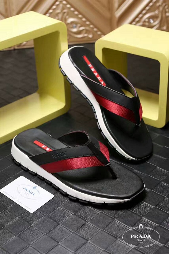 Sandália Chinelo de Couro Prada - Imagem 2