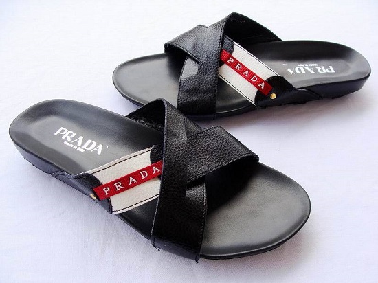 Sandália Chinelo de Couro Prada - Imagem 4