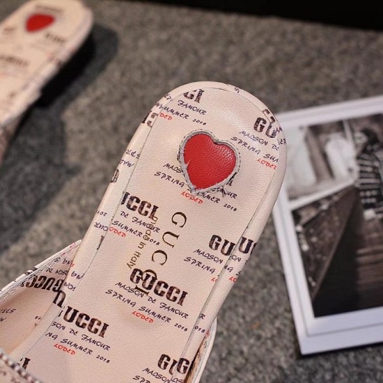 Sandália Mule chinelo slipper couro Gucci - Imagem 2