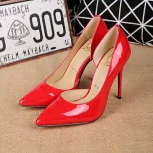 Sapato Alto Christian Louboutin 10cm.