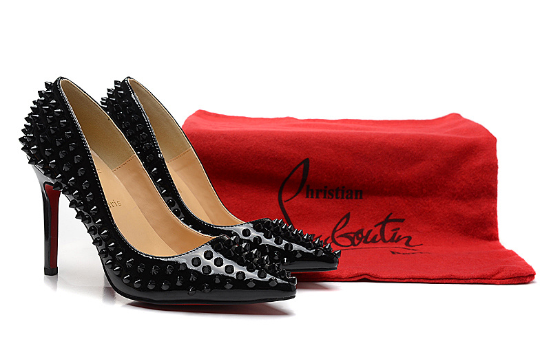 Sapato Christian Louboutin 10cm. - Imagem 6