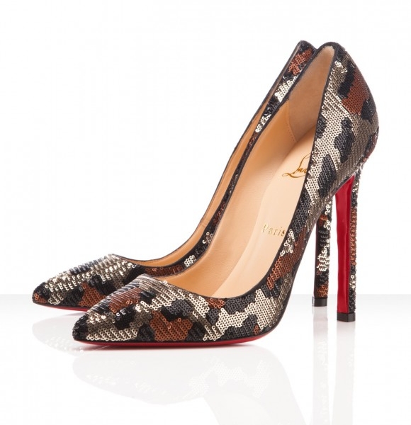 Sapato Christian Louboutin Pigalle 12cm.