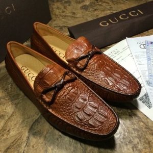 Sapato Couro Gucci