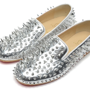 Sapato Prata de Couro Christian Louboutin