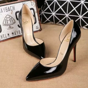 sapato christian louboutin scarpin