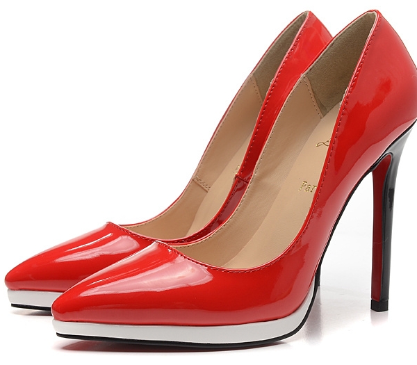Scarpin com best sale meia pata