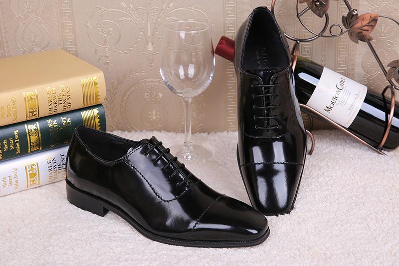 Sapato de Couro Gucci