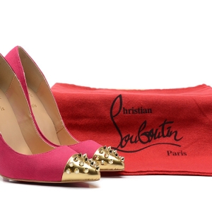 Sapato de Salto 12 cm.Couro Christian Louboutin