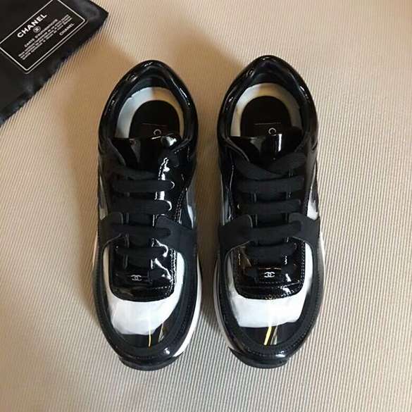 tenis chanel transparente