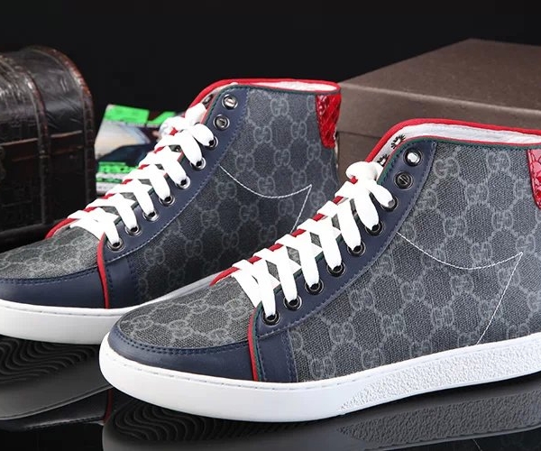 Tênis cano alto de couro Gucci - Grandes Grifes