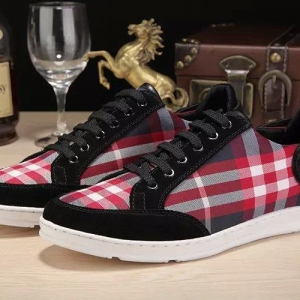 Tênis Burberry