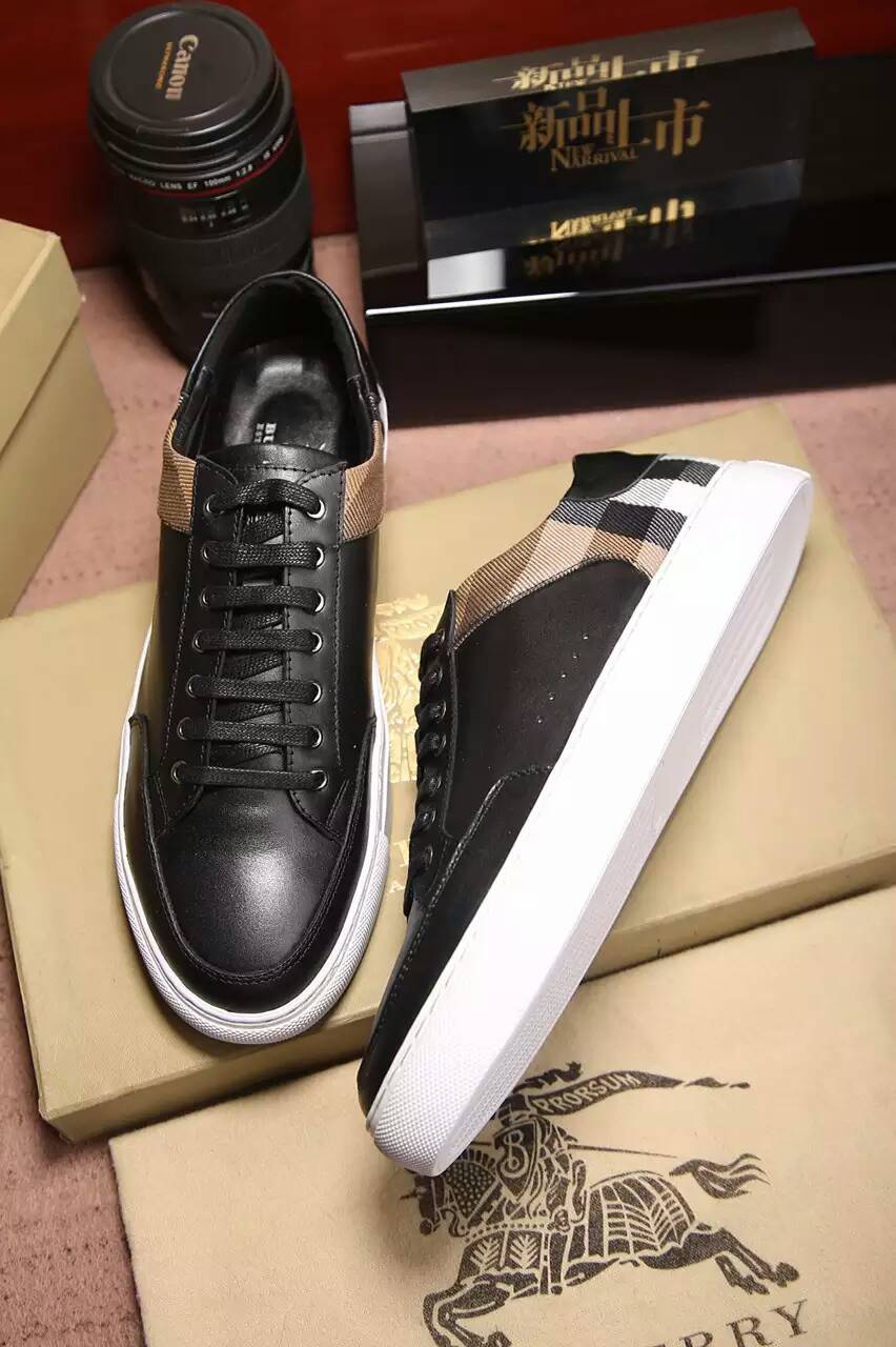 Tenis burberry masculino valor on sale