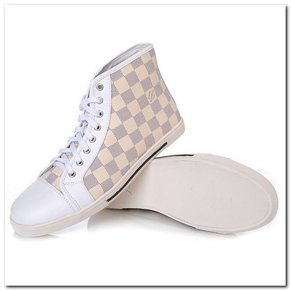 Tênis Cano Alto Couro Louis Vuitton - Imagem 2