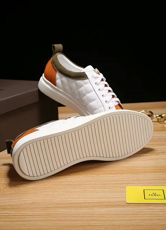 Tênis Couro Fendi - Imagem 2