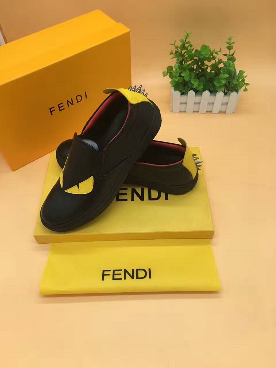 Tênis Couro Fendi - Imagem 3