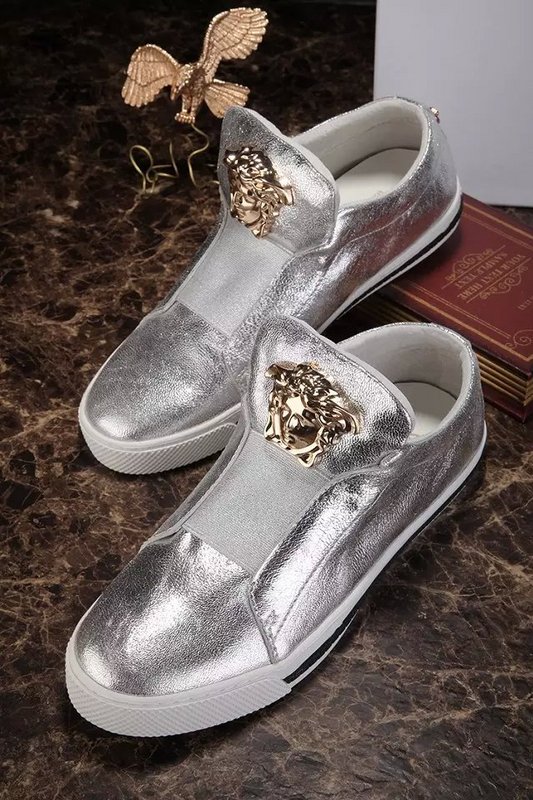 Tênis Prateado Couro Versace - Imagem 5