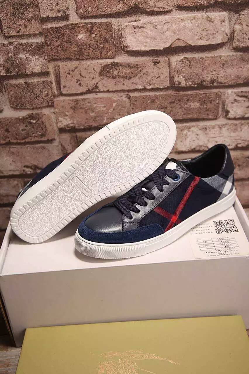 Tênis Xadrez Burberry - Imagem 3