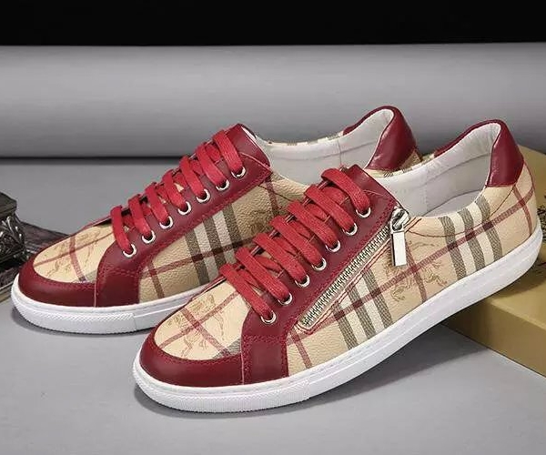 Tênis Xadrez Vermelho Burberry