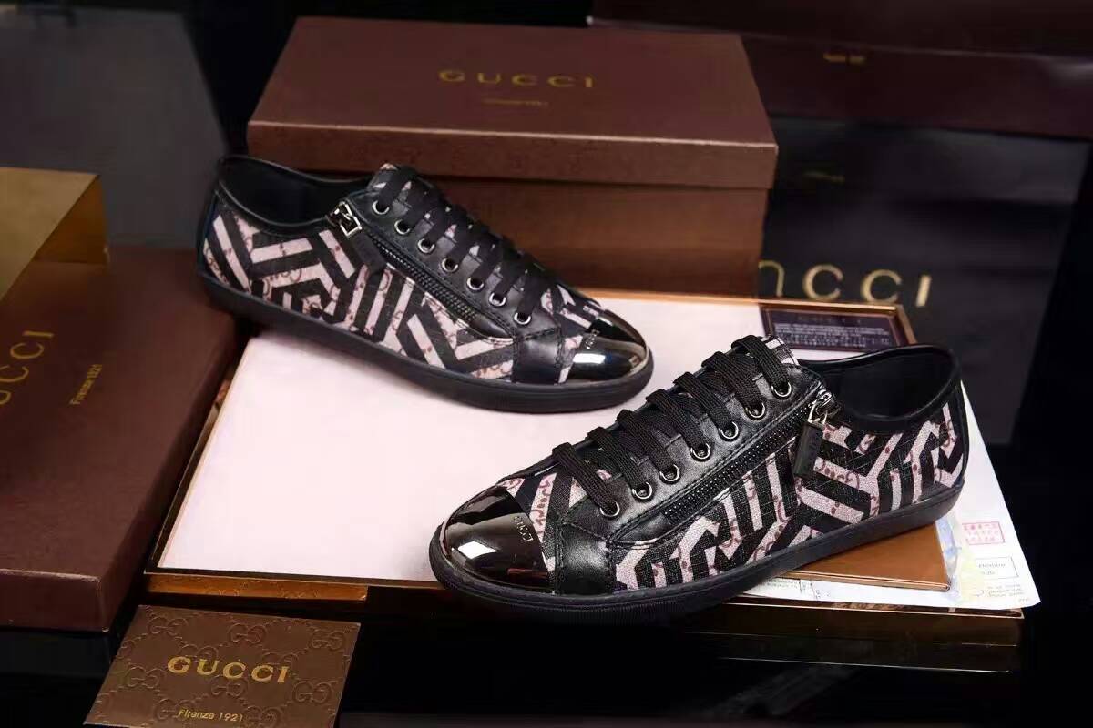 Tênis casual de couro Gucci